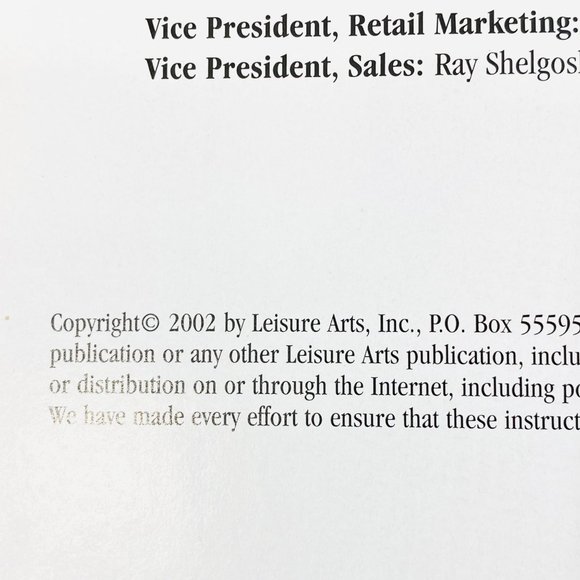 Big Book of Christmas Quickies - Leisure Arts 250+ Cross Stich Patterns - Picture 10 of 11